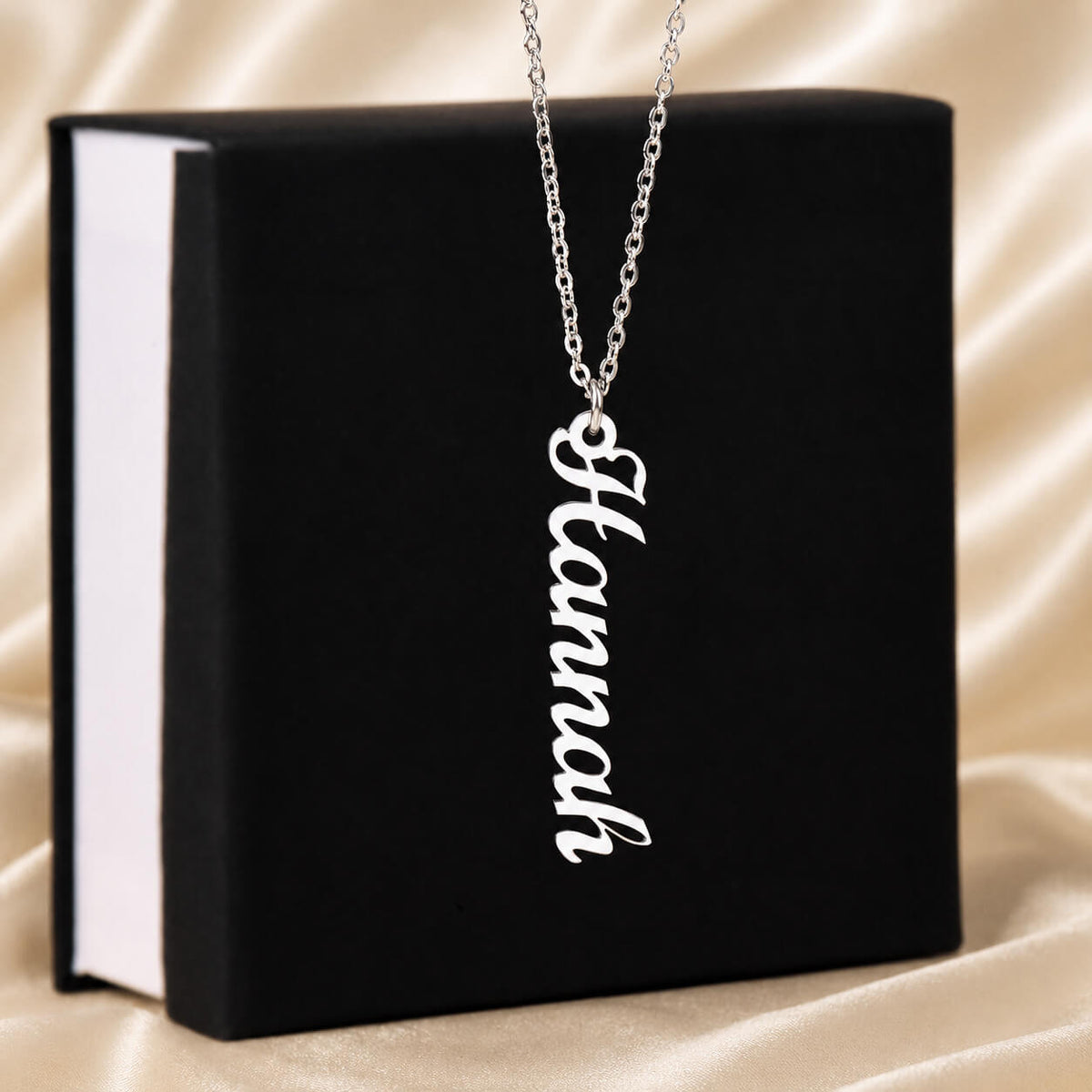 Personalized vertical name necklace in silver with standard gift box